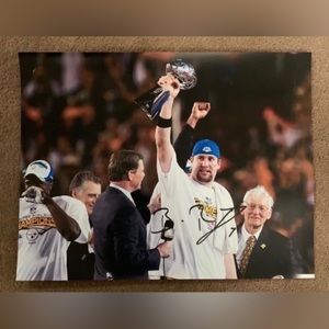 Ben Roethlisberger Autographed Photo Pittsburgh Steelers 8.5x11